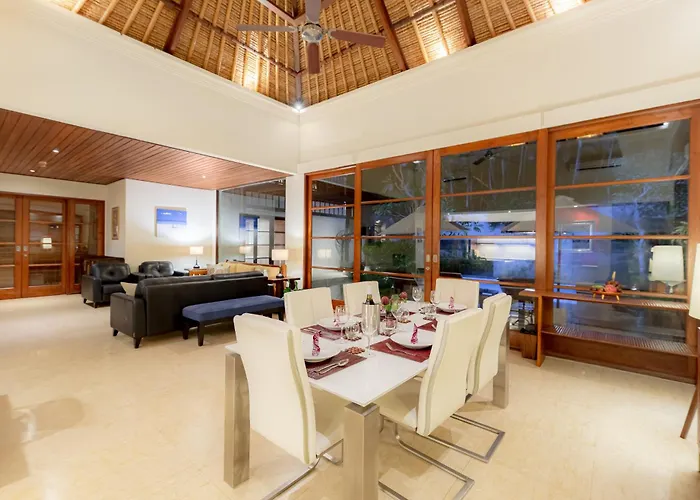 Villa Dorado - Steps From Jimbaran Beach